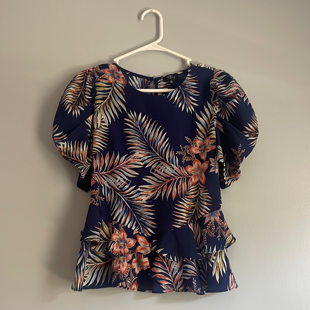 Short Sleeve Blouse